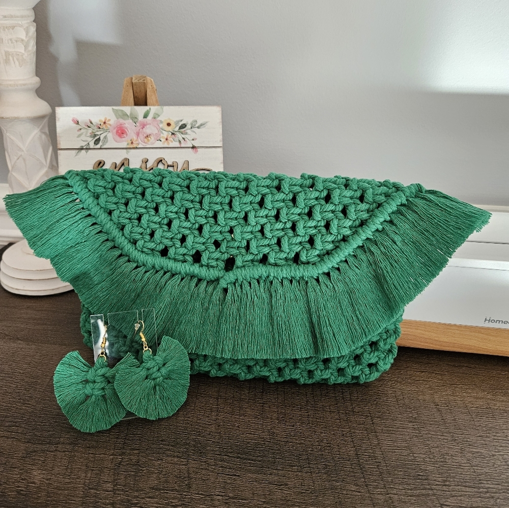 Custom Order Macrame Clutch/ Or Earrings - Picture 4 of 12